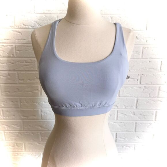 Lululemon Energy Bra *Medium Support Blue Bra Size 6 - Picture 1 of 4